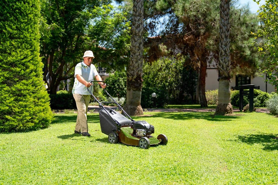 best lightweight lawn mower